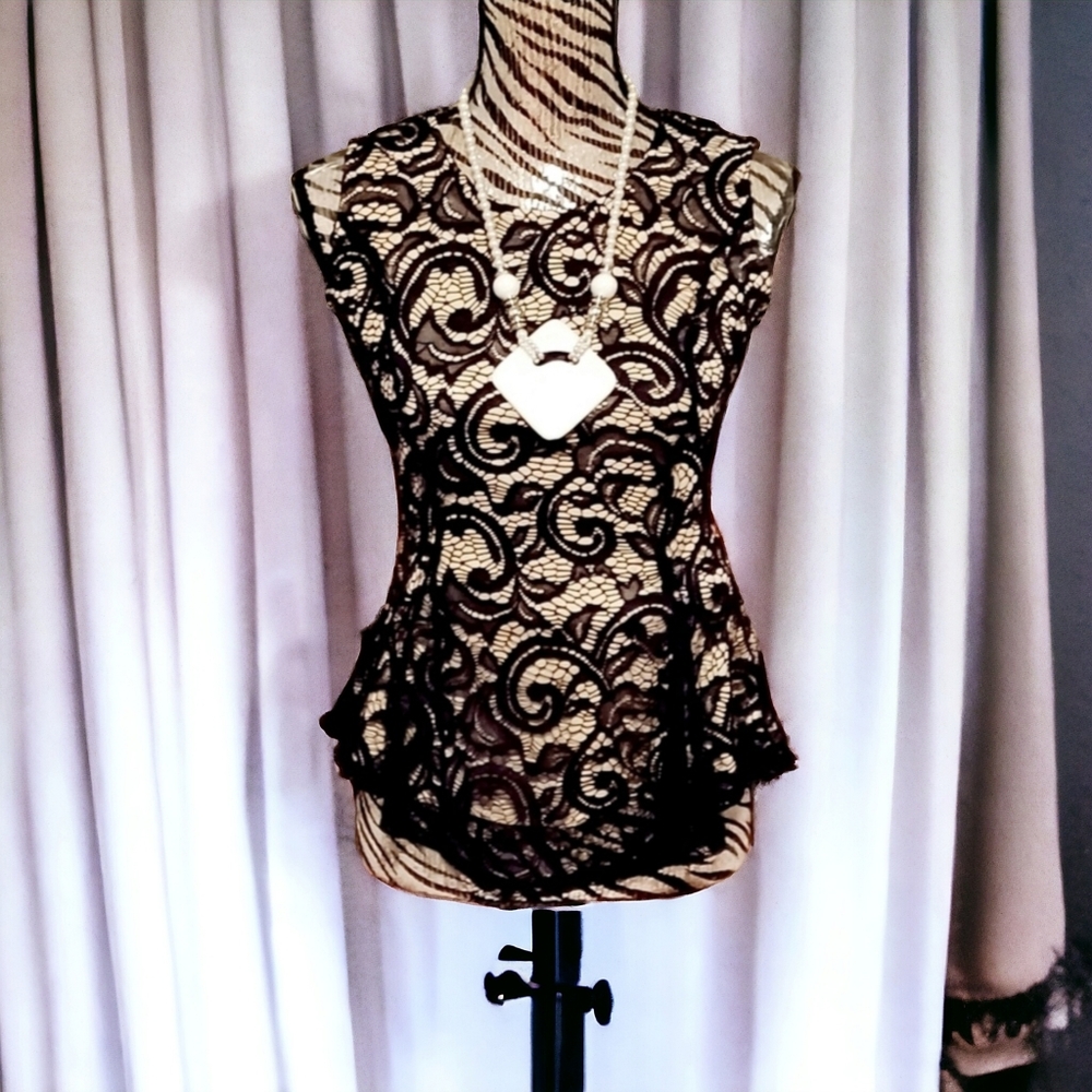 Scobe Black & Tan Lace Top Women's Size S Flare Bottom Sleeveless Lined